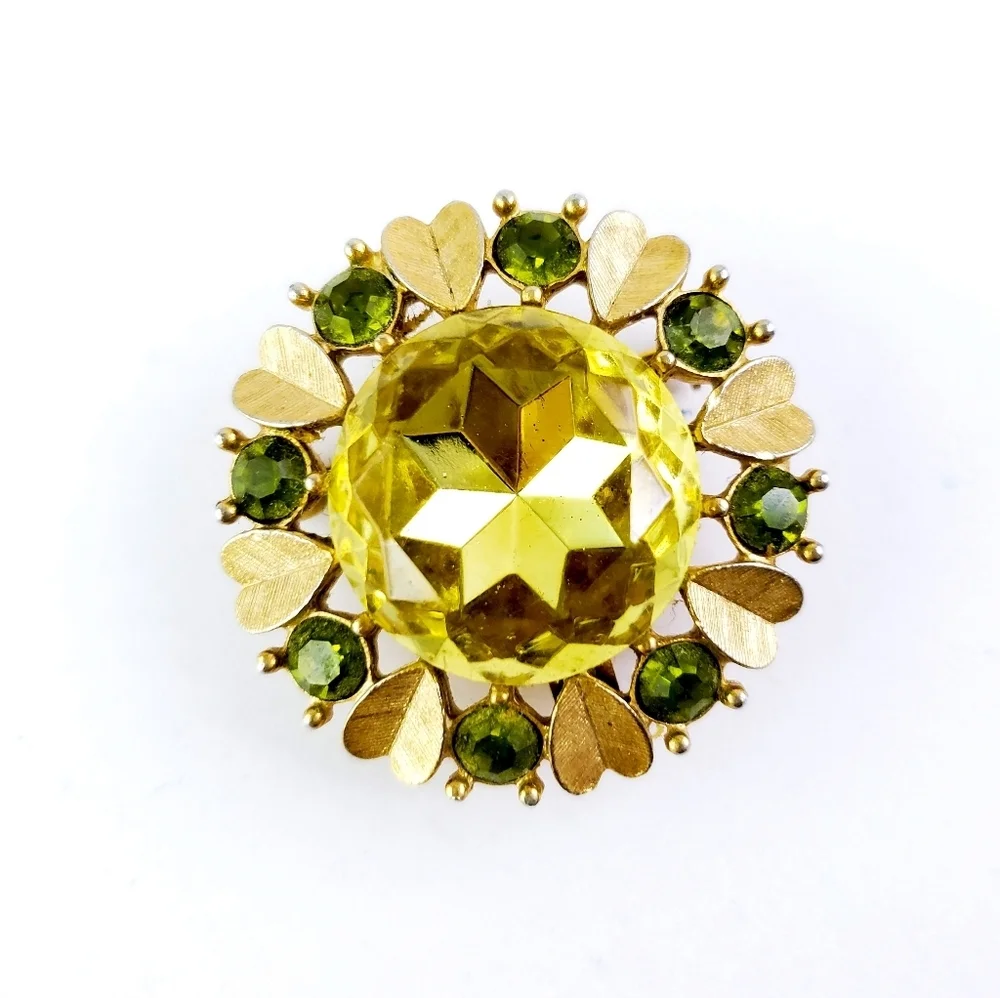 Vintage Avon Brooch Pendant Pin Green
